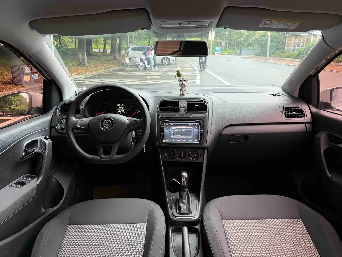 Фото 5 - Volkswagen Polo