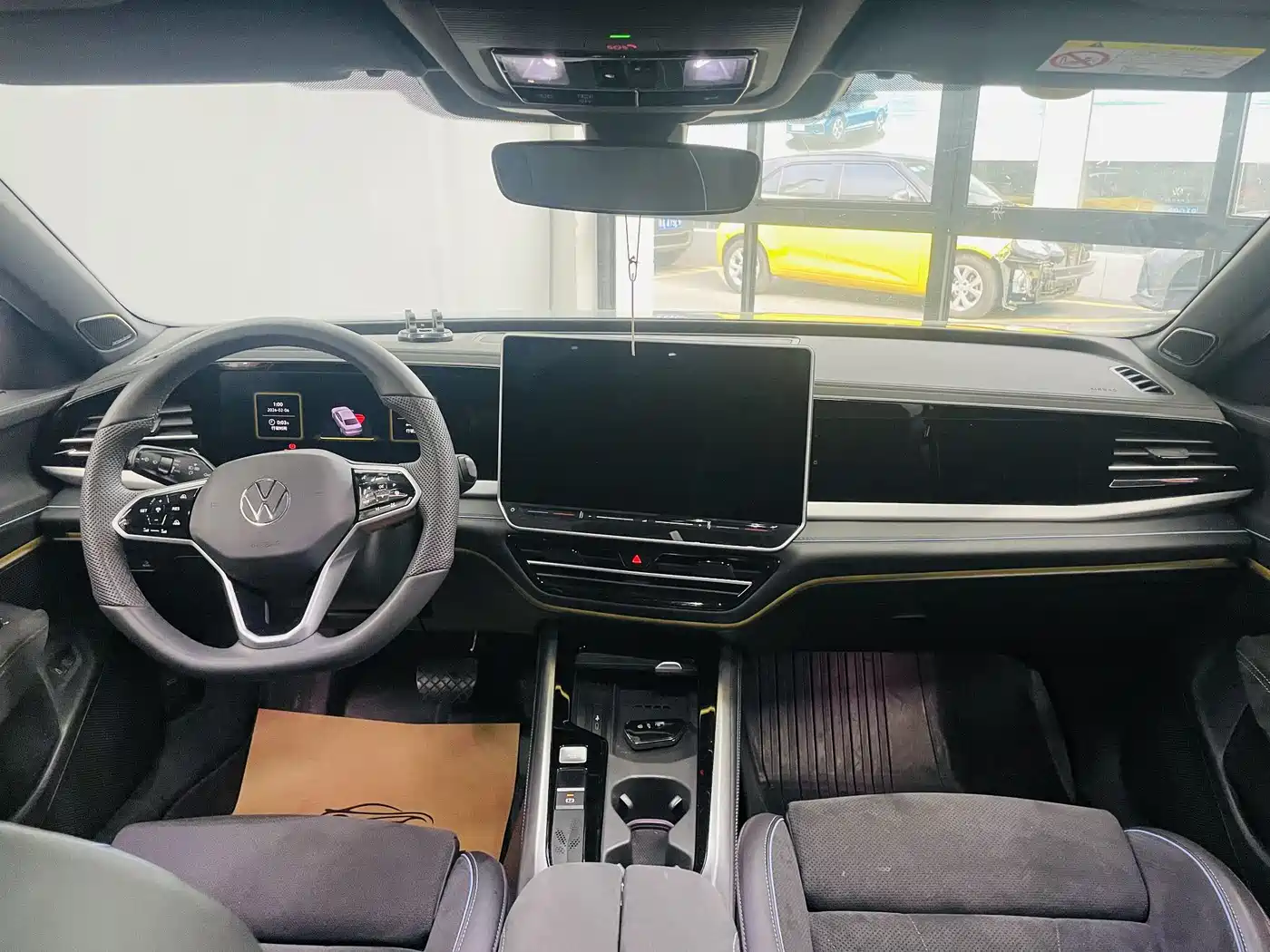 Volkswagen Passat 2025 Model Pro 380TSI Starlight Dragon Premium Edition фото 7