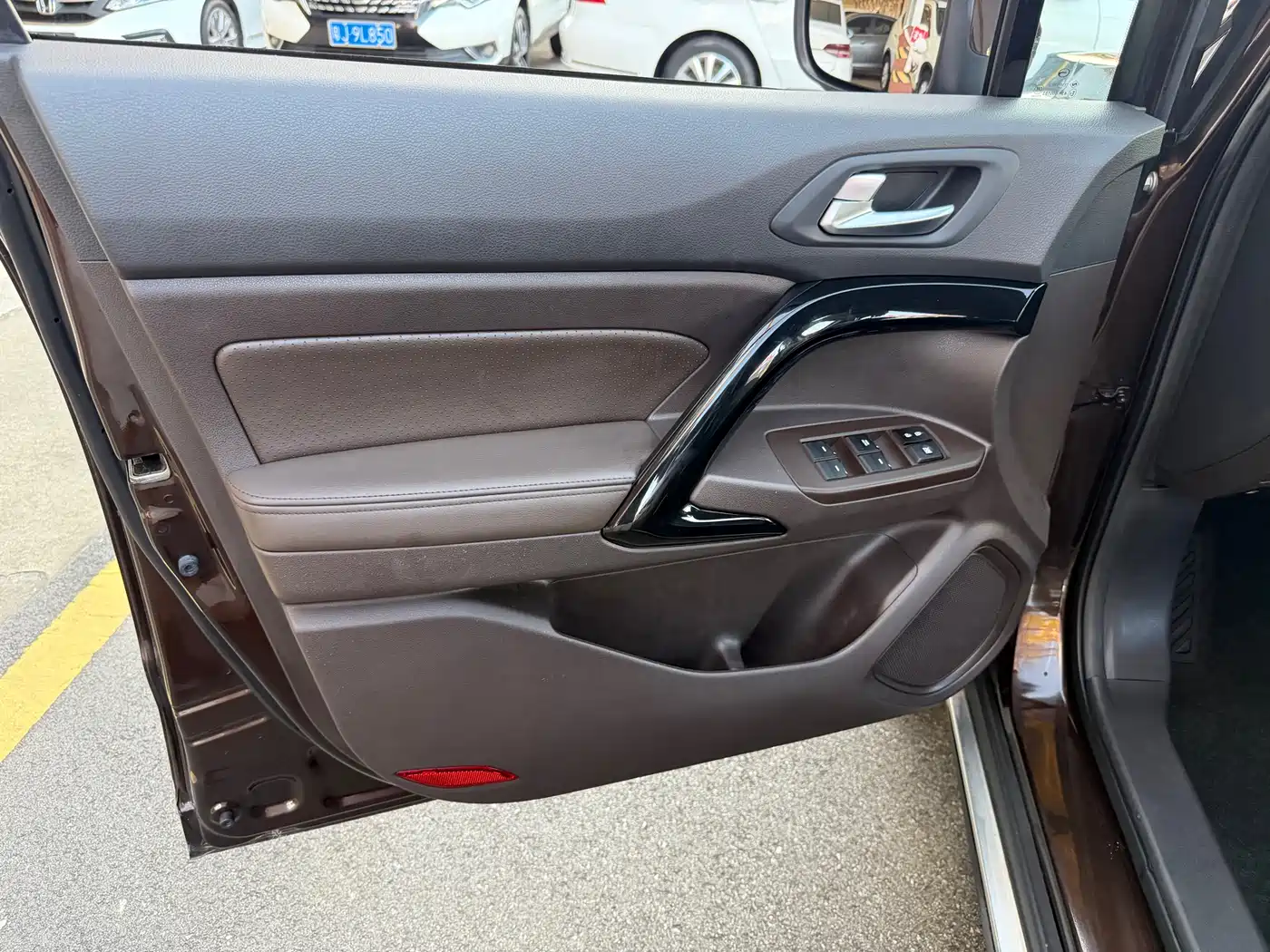 GAC Trumpchi Trumpchi GS4 2017 235T Automatic 2WD Luxury Smart Connected Edition фото 27