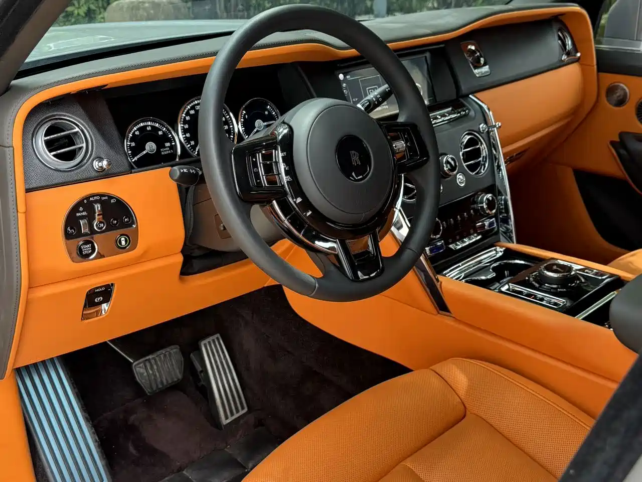 Rolls-Royce Cullinan 2023 2024 4-Seater