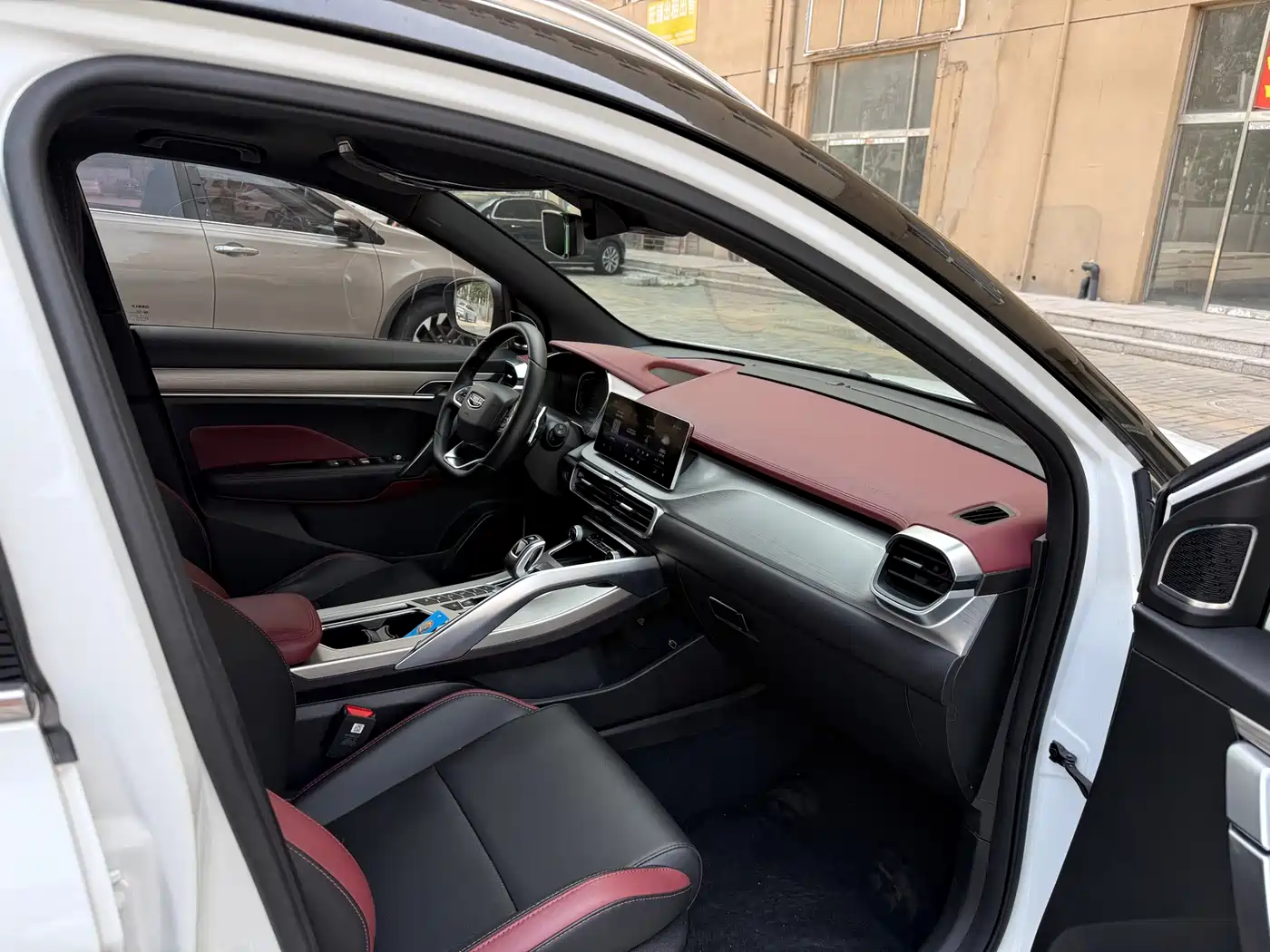 GEELY BINYUE