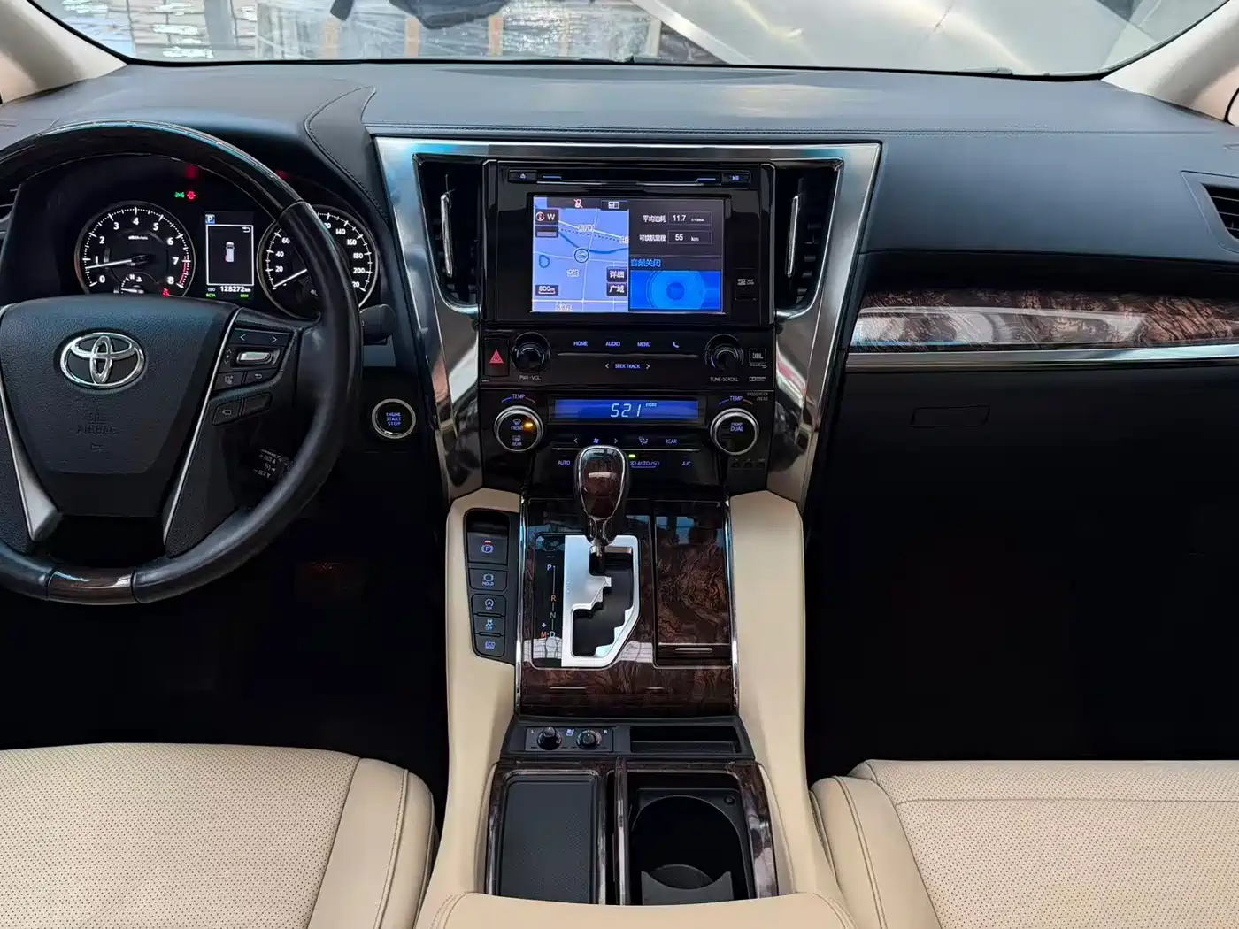 Toyota Alphard 2018 Facelift 3.5L Luxury Edition фото 6