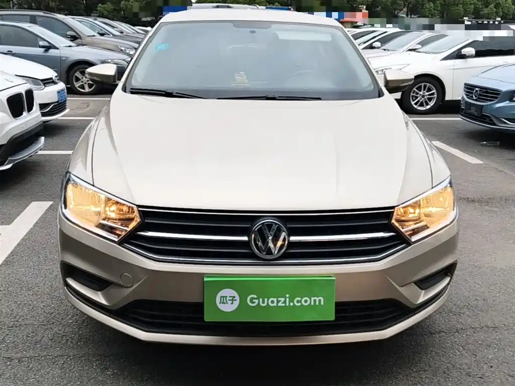 Volkswagen Bora 2018 1.5L Automatic Fashion фото 3