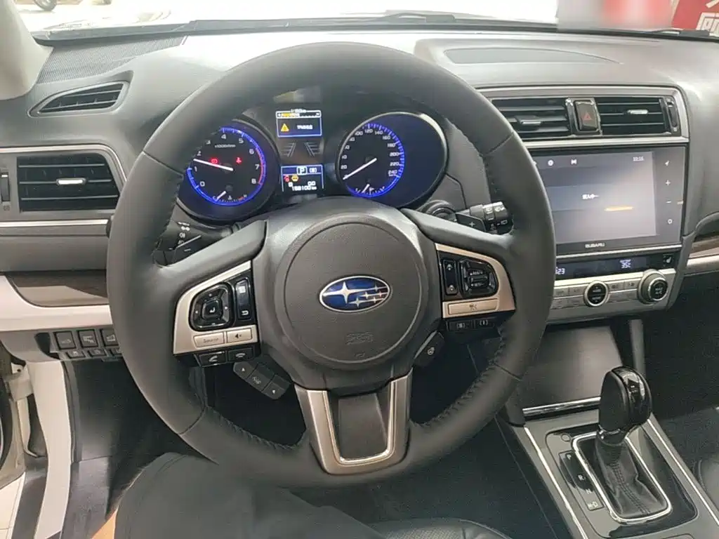 SUBARU OUTBACK