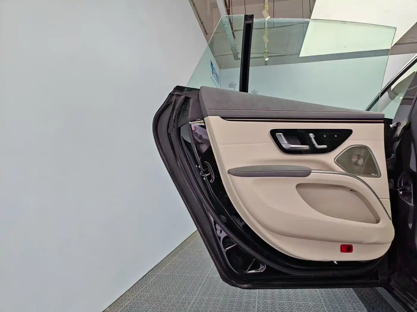 Mercedes-Benz EQS 2023 450+ Pioneer Edition фото 14