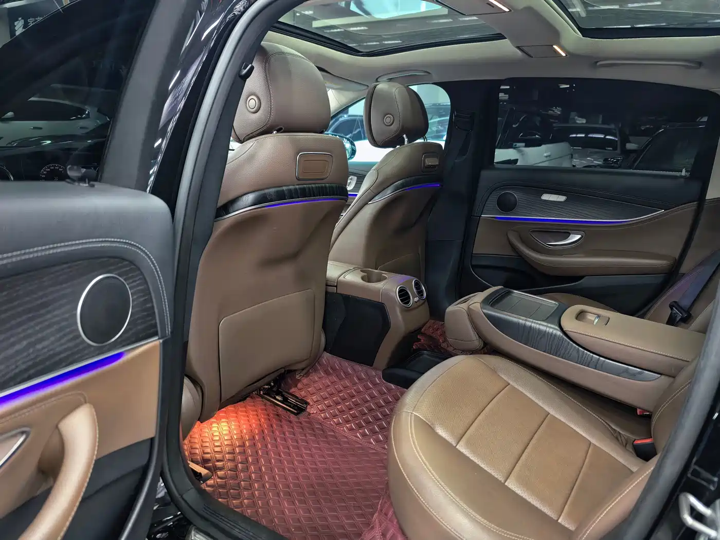 Mercedes-Benz E-Class 2020 Facelift E 300 L Sport Fashion фото 8