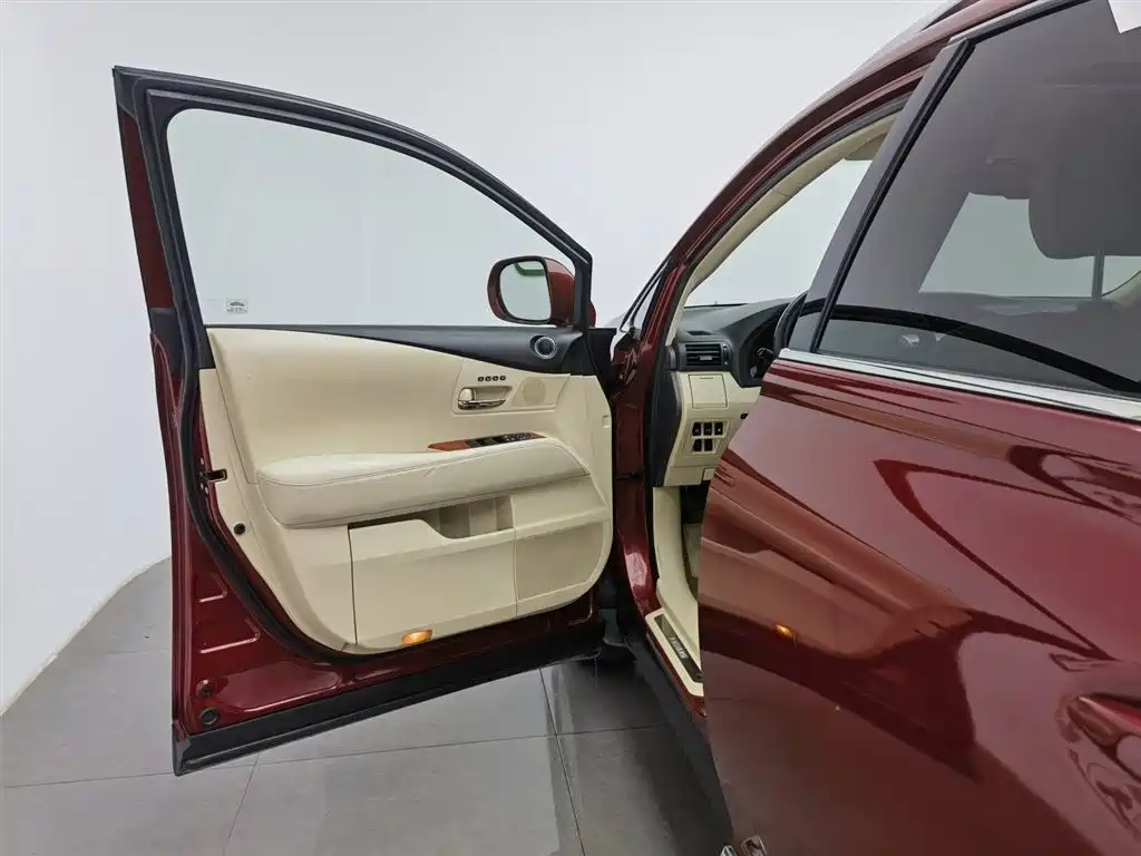 Lexus RX Classic 2011 270 Luxury фото 8