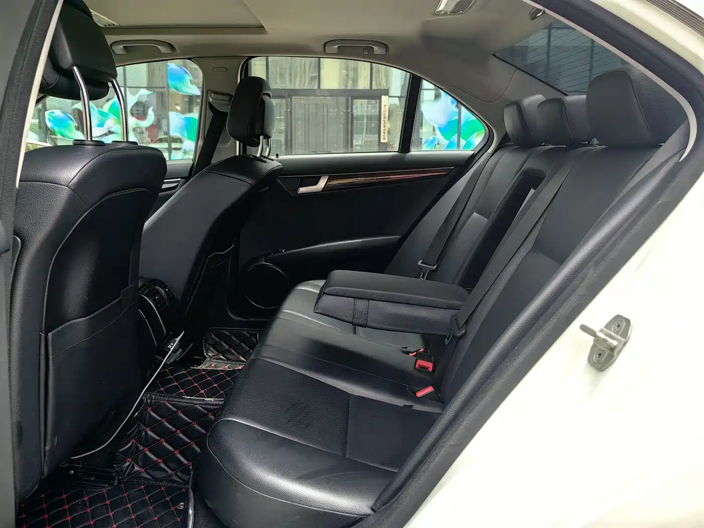 Mercedes-Benz C-Class 2013 C 260 CGI Elegance фото 9