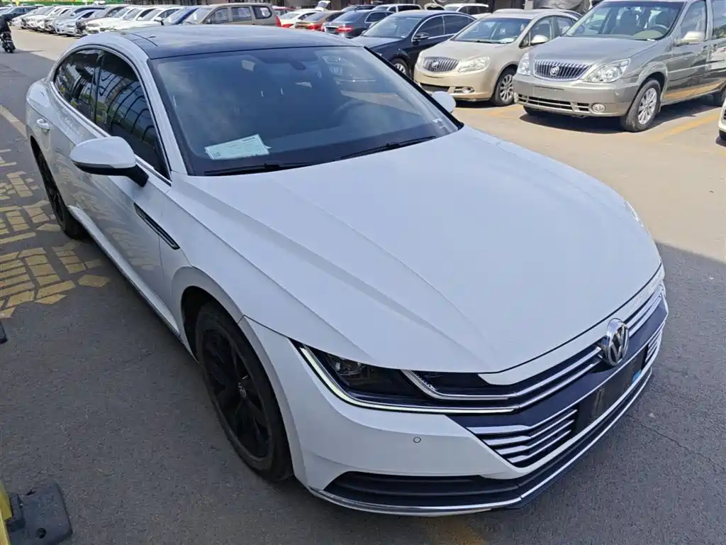 Volkswagen FAW-Volkswagen CC 2020 330TSI Elegance Version China VI фото 4