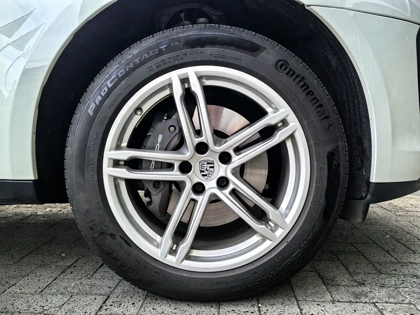 Porsche Macan 2023 Macan 2.0T фото 14