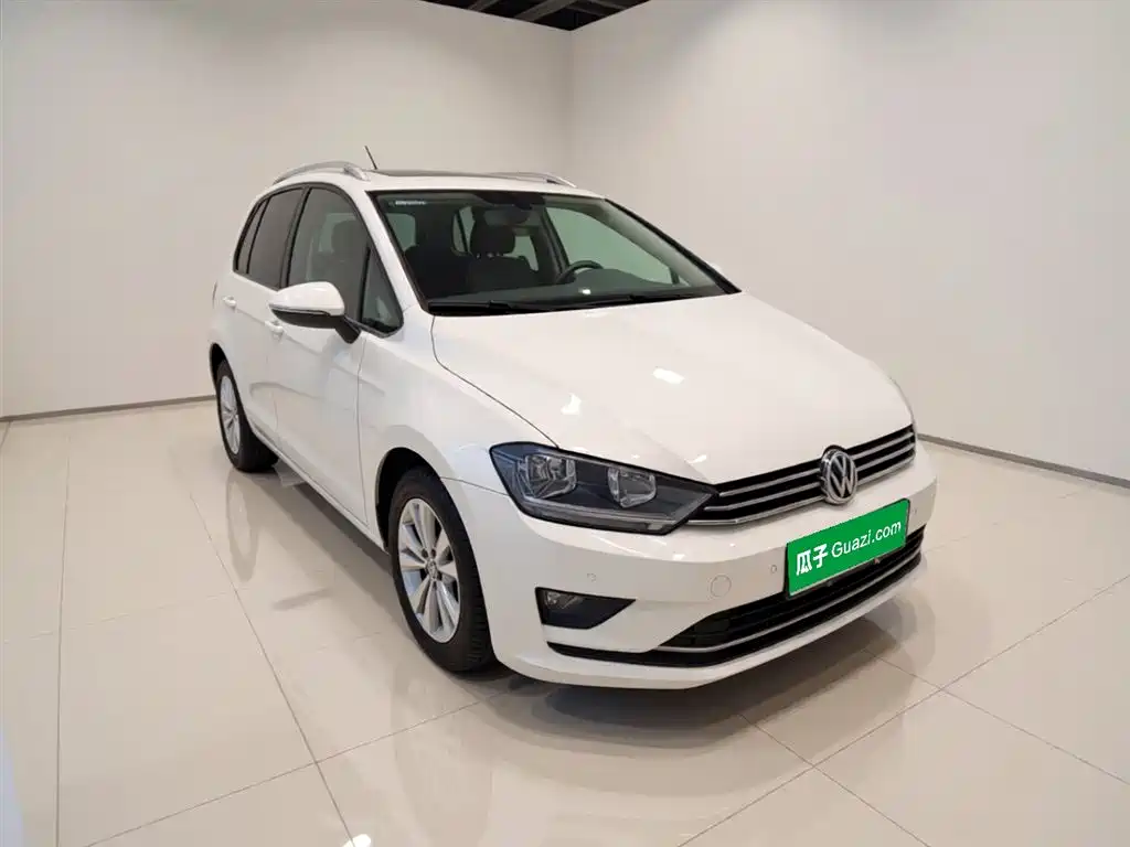 Volkswagen Golf Sportsvan 2016 230TSI Automatic Progressive фото 4