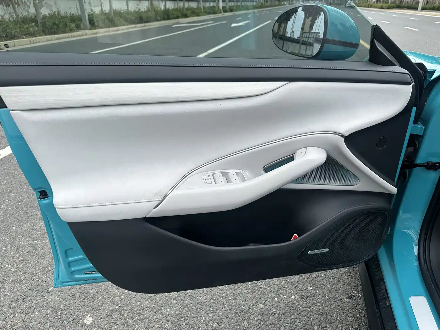 Xiaomi Auto Xiaomi SU7 2024 AWD Extended Range Advanced Smart Driving Max Edition фото 4