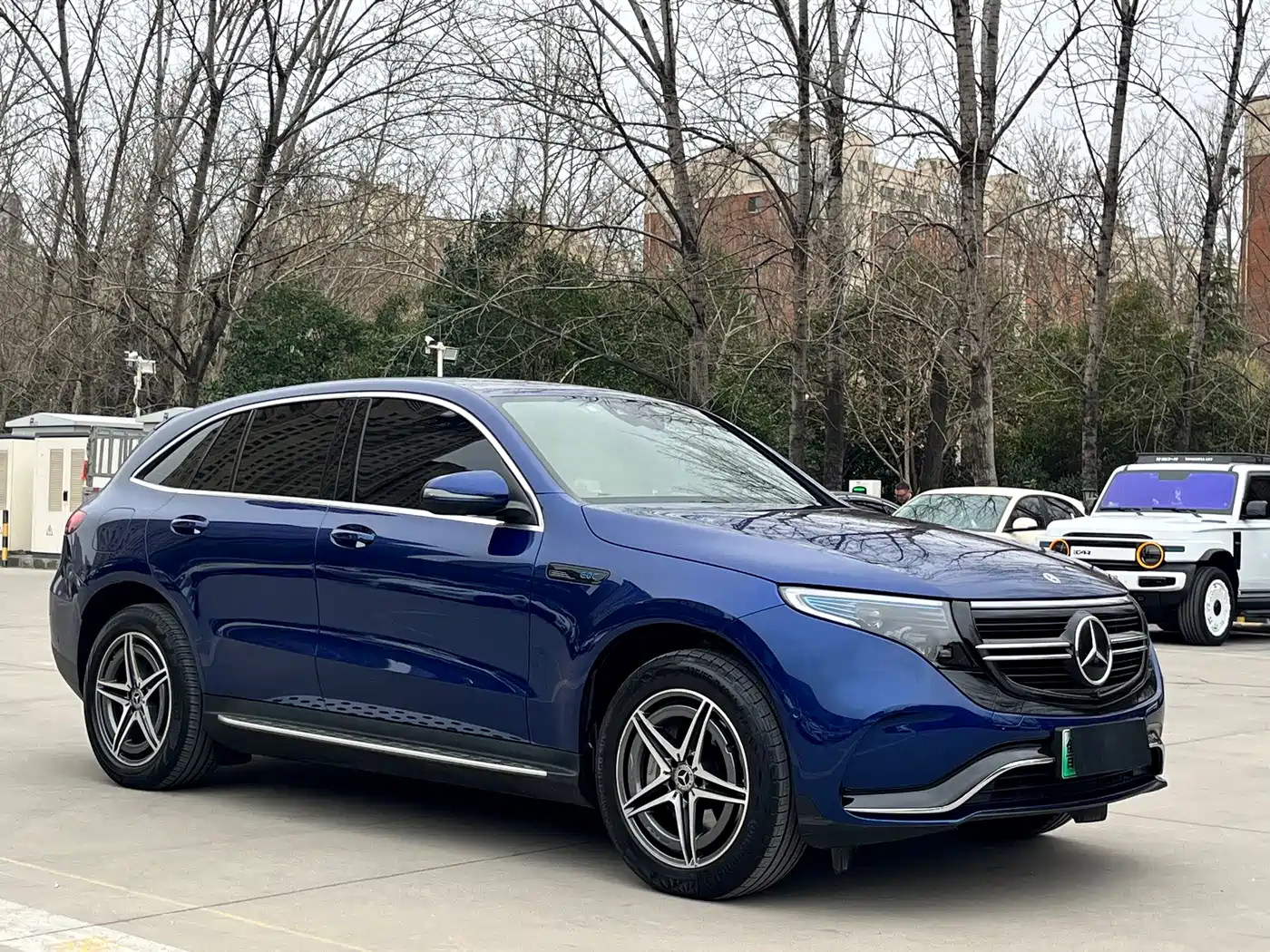 MERCEDES-BENZ EQC