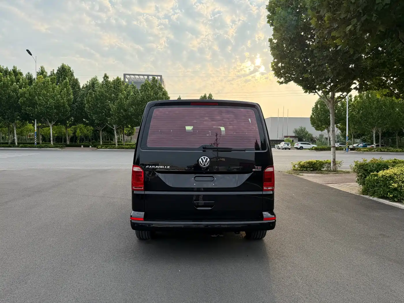 Volkswagen Caravelle 2016 2016 2.0TSI AWD Comfort 9-Seater