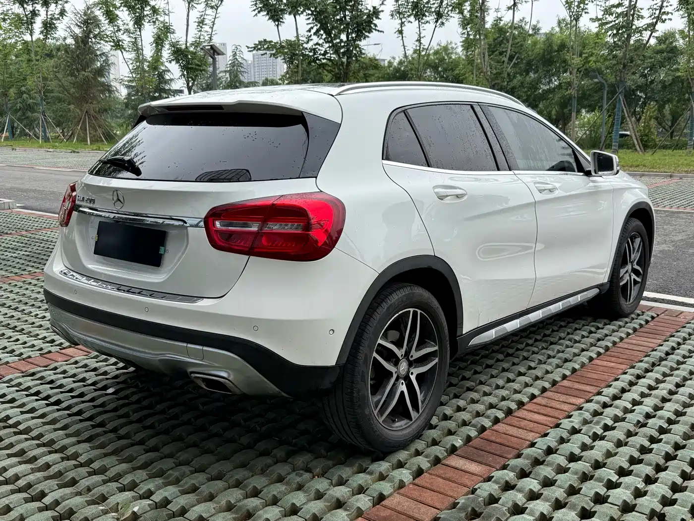 Mercedes-Benz GLA 2015 GLA 200 Fashion фото 4