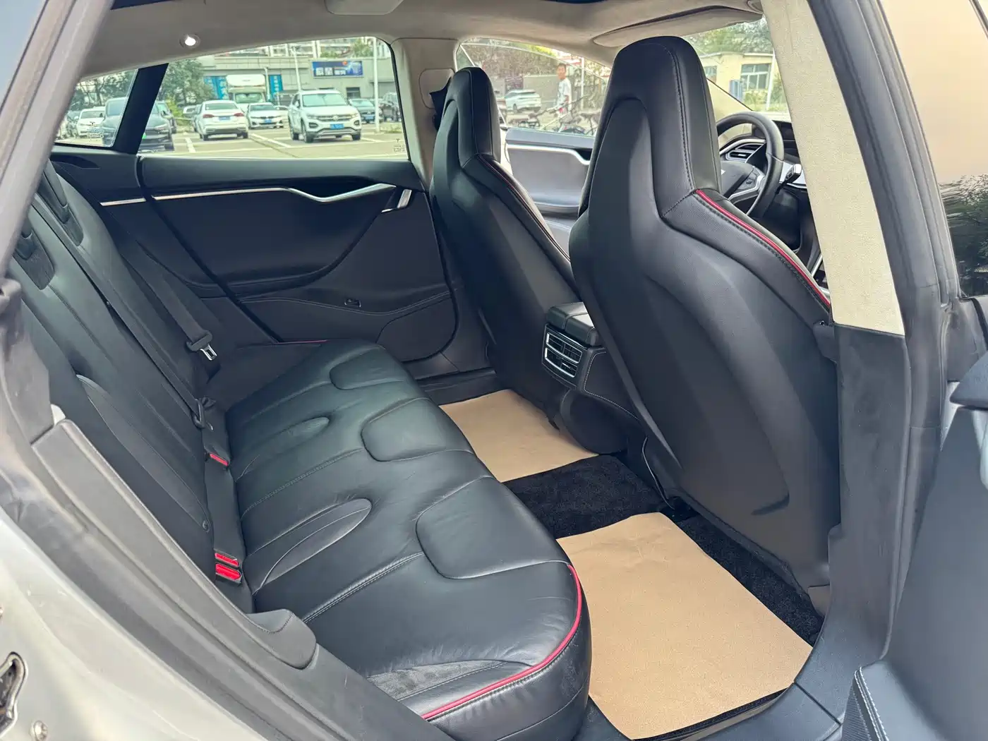 Tesla Model S 2015 2014 Model S P85