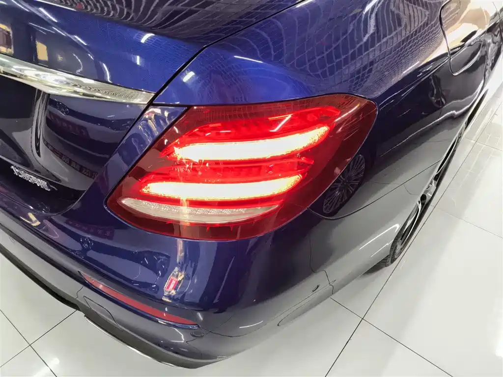 Mercedes-Benz E-Class 2017 E 200 Sport фото 8