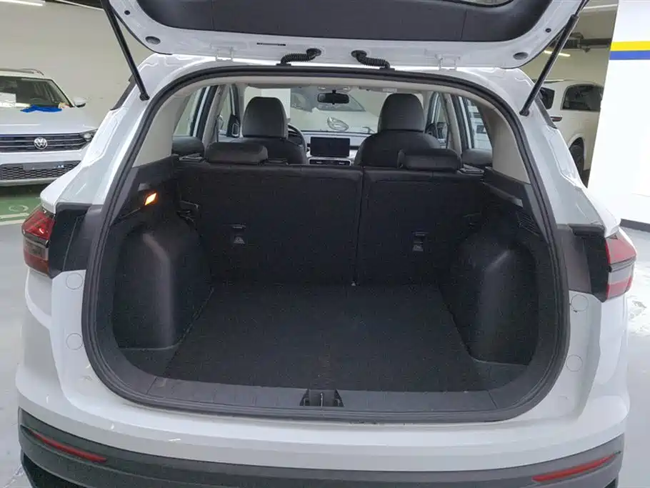 GEELY BINYUE