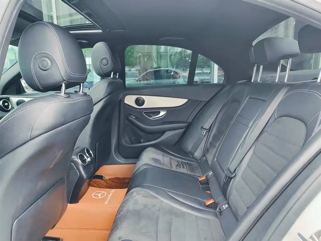 Mercedes-Benz C-Class 2017 C 200 Sport фото 14