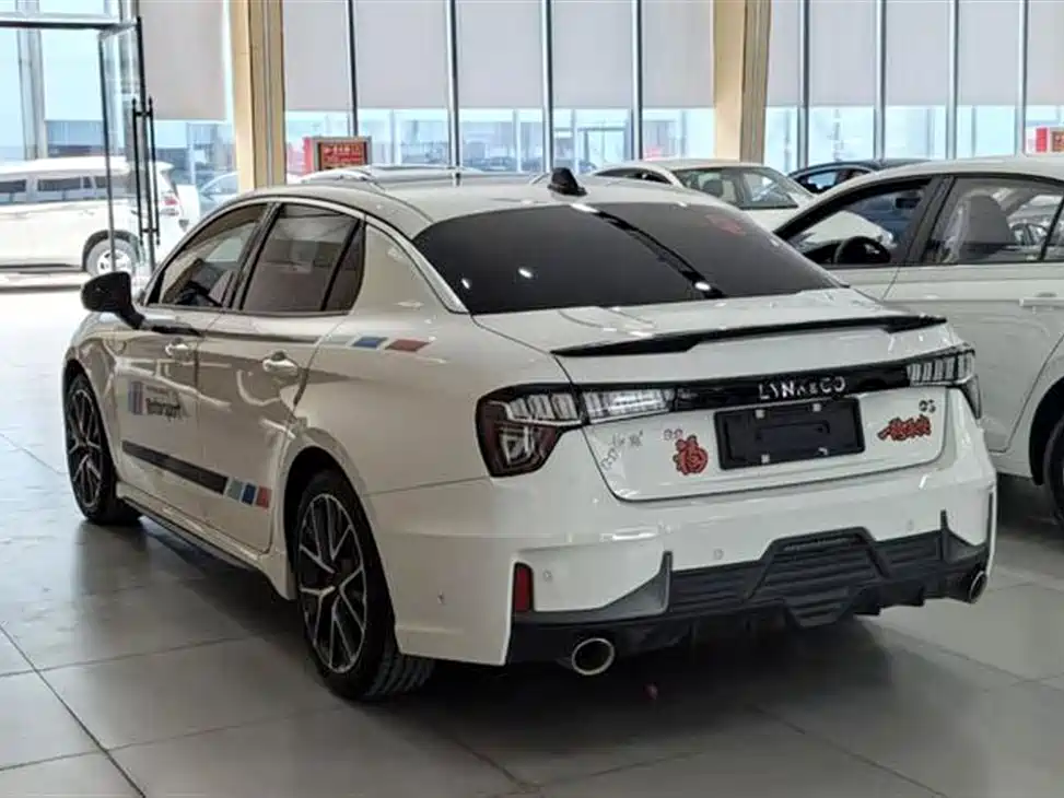 Lynk & Co 03 2018 1.5TD DCT Power Pro Version China V фото 7