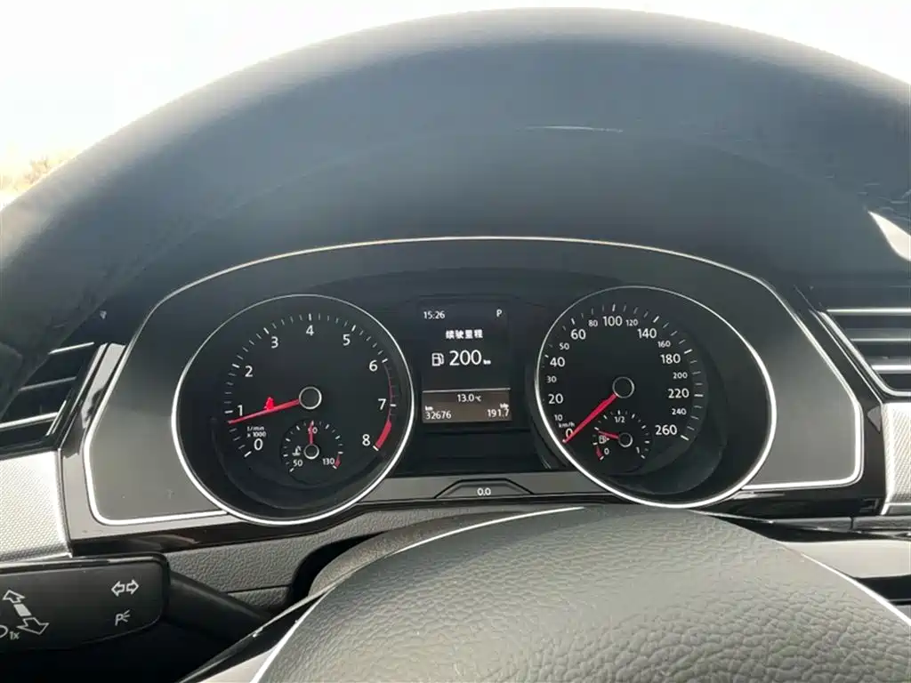 Volkswagen Magotan 2018 330TSI DSG Leading фото 7