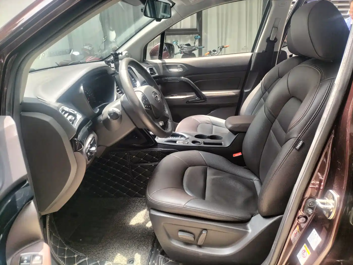 GAC Trumpchi Trumpchi GS4 2017 235T Automatic 2WD Luxury Smart Connected Edition фото 10