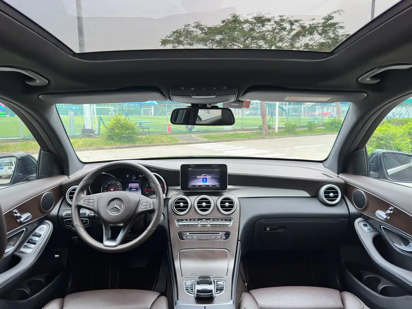 Mercedes-Benz GLC 2019 Model GLC 200 L 4MATIC фото 10