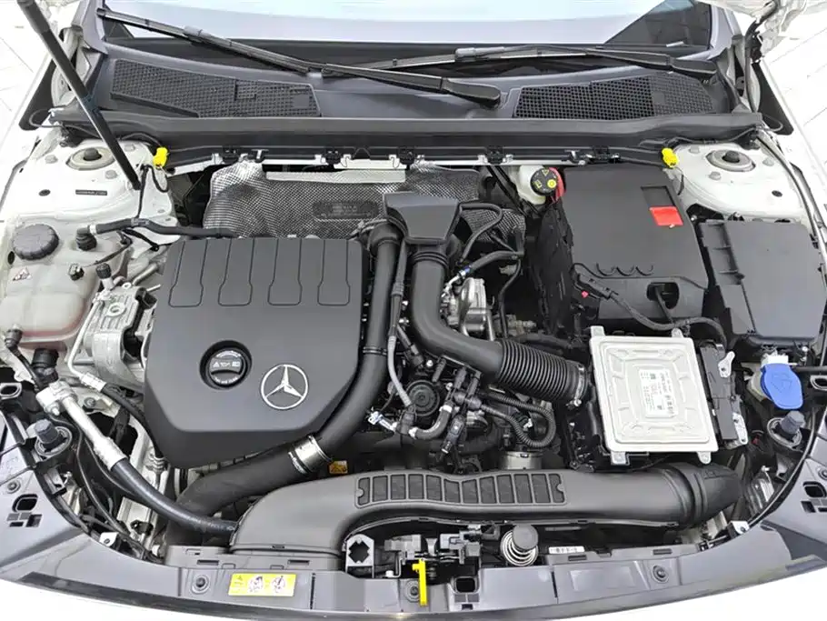 Mercedes-Benz A-Class 2022 Facelift III A 200 L Sport Sedan Fashion фото 10