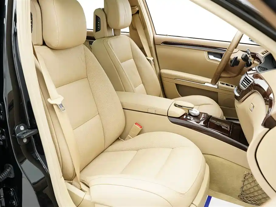 Mercedes-Benz S-Class 2011 S 350 L CGI фото 28