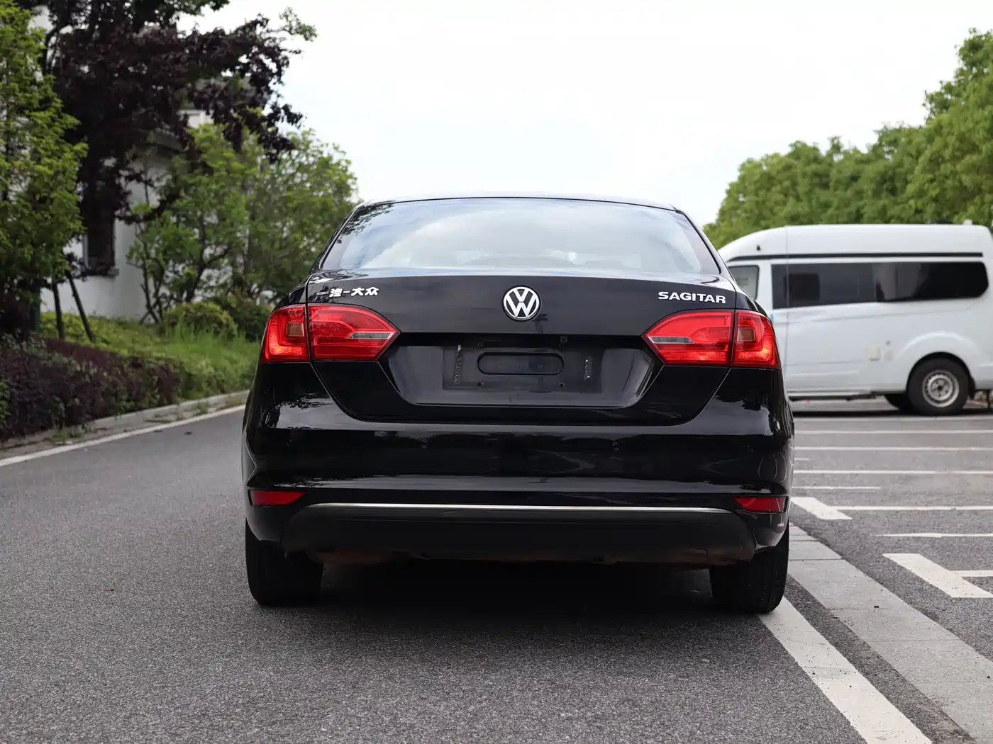 Volkswagen Sagitar 2014 Facelift 1.6L Automatic Comfort фото 6