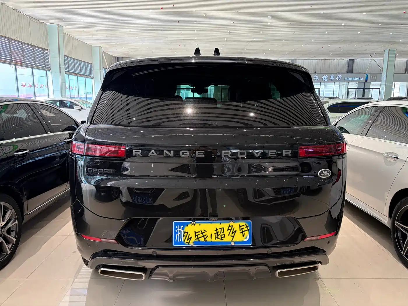 Land Rover Range Rover Sport 2023 400PS Dynamic SE фото 3