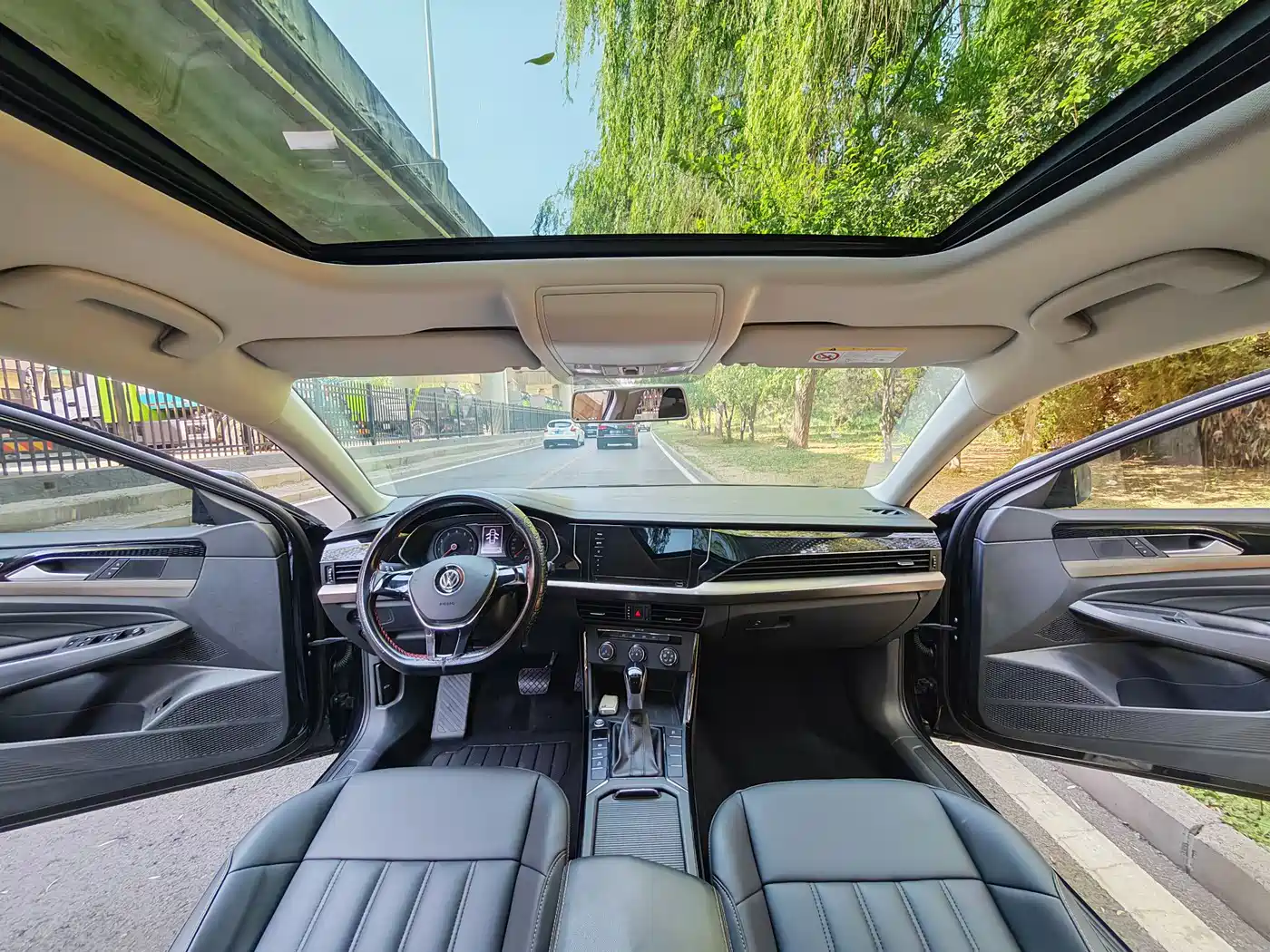 Volkswagen Passat 2020 280TSI Business Edition China VI фото 6