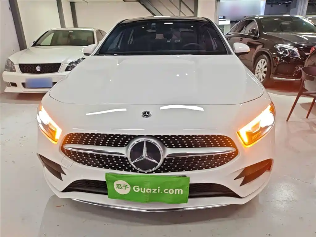 Mercedes-Benz A-Class 2022 Facelift III A 200 L Sport Sedan Fashion фото 3