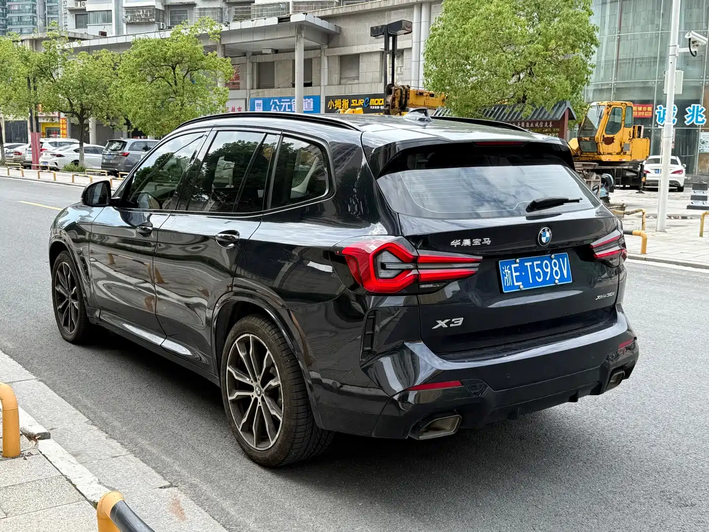 Photo 6 - BMW X3