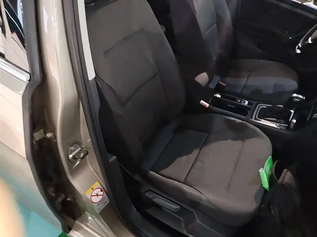 Volkswagen Golf 2014 1.4TSI Automatic Comfort фото 25