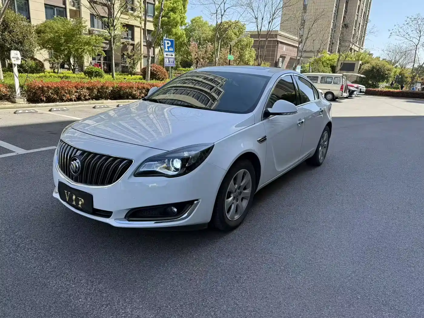 Buick Regal 2015 2.0L Leading Fashion Model фото 2