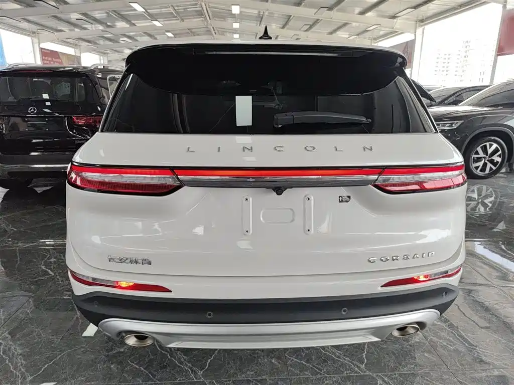 LINCOLN ADVENTURER