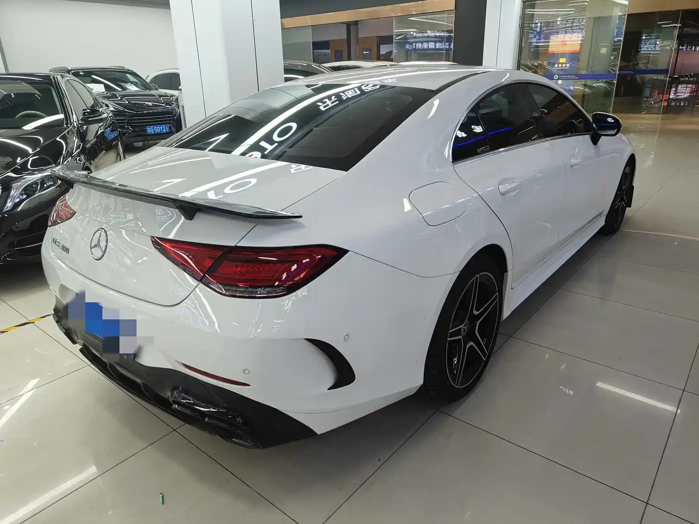 Mercedes-Benz CLS 2023 Model CLS 300 Sport Version фото 14
