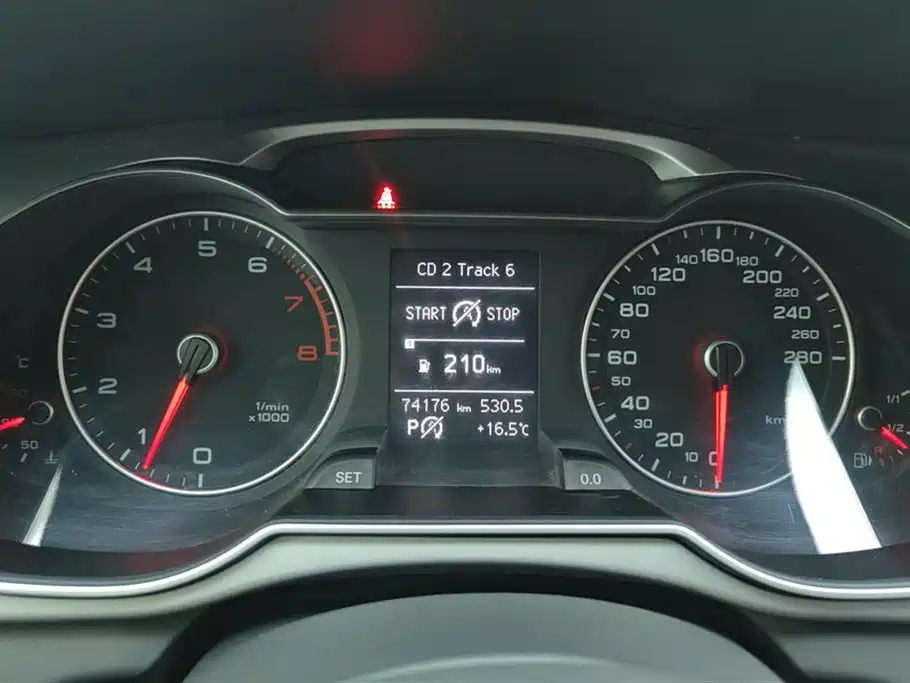 Audi A4L 2016 30 TFSI Collector's Edition Automatic Comfort фото 14