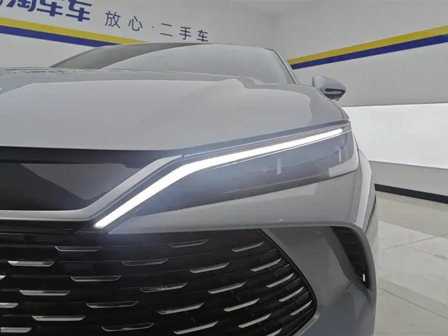 BYD Qin L 2024 DM-i 120KM Superior Edition фото 5