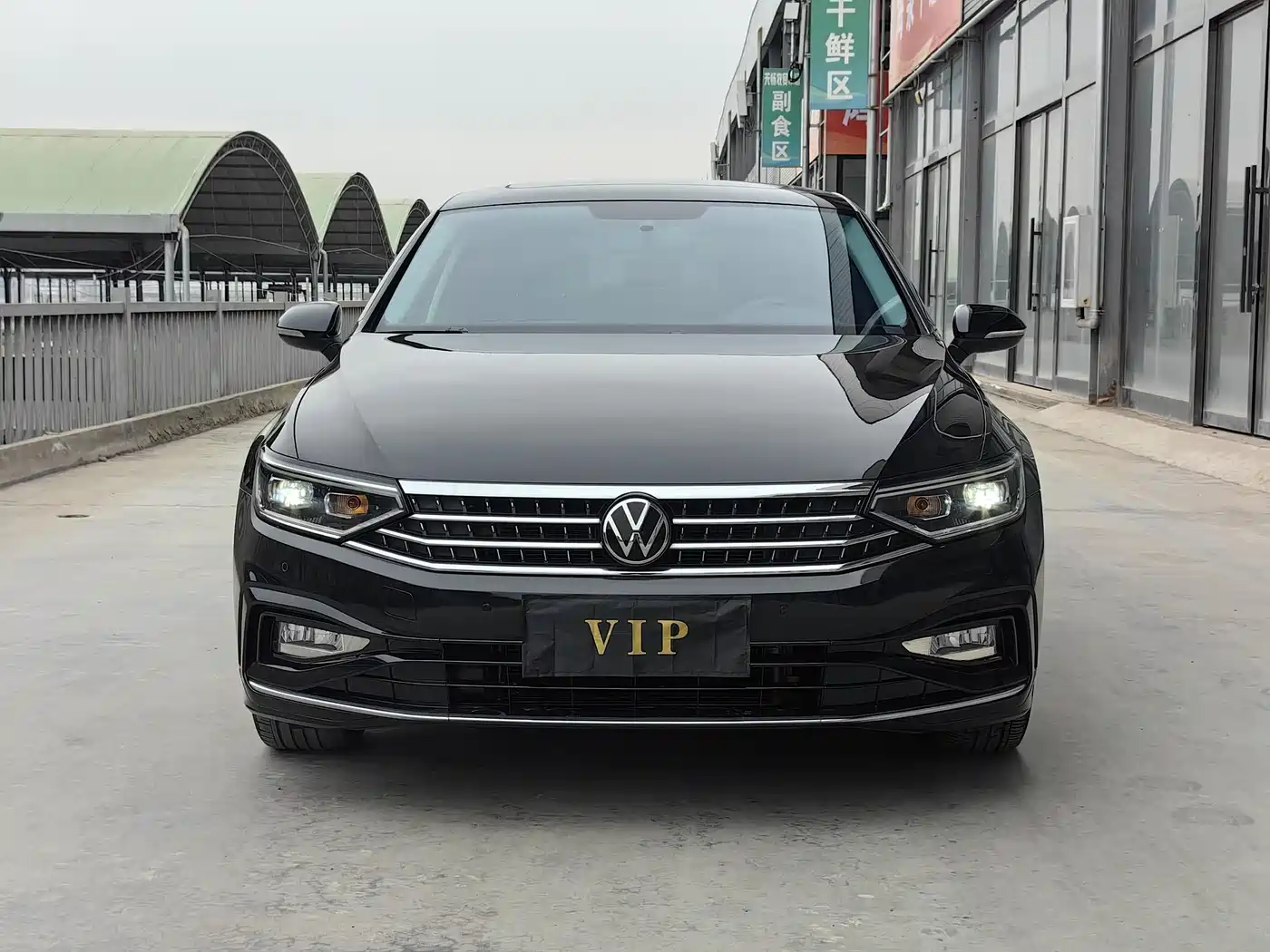 Volkswagen Magotan 2024 2 Million Units Public Sharing Edition 280TSI DSG Comfort фото 2