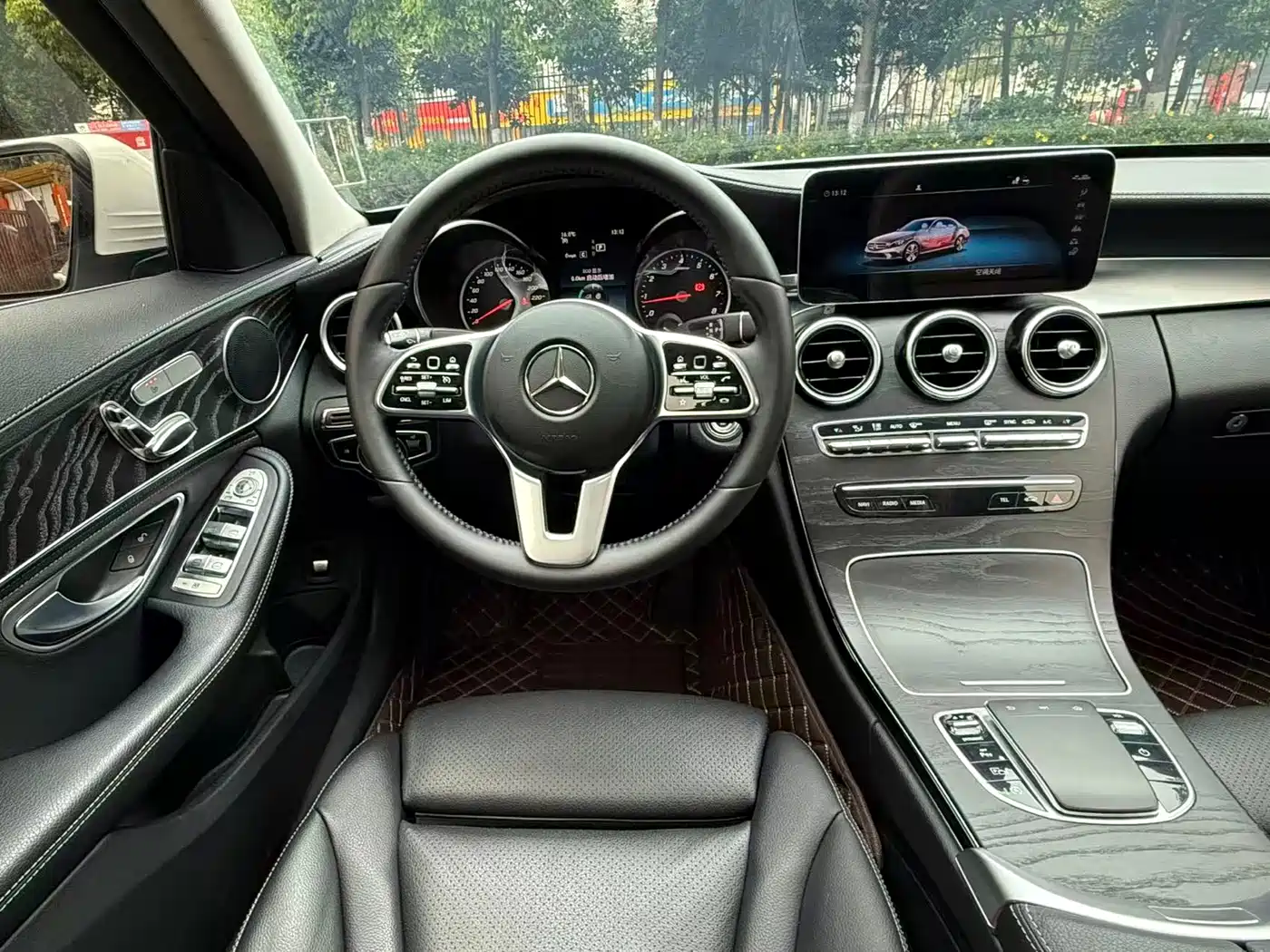 Mercedes-Benz C-Class 2019 C 260 L Sport фото 23