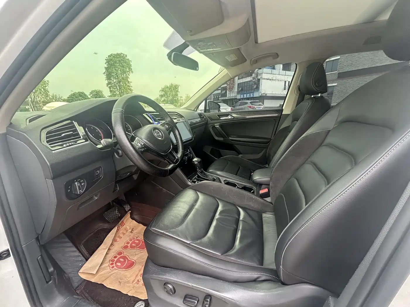 Volkswagen Tiguan L 2018 330TSI Automatic 2WD Luxury Edition фото 4