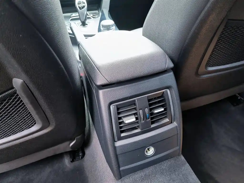 BMW 3 Series 2019 320Li M Sport Package фото 5