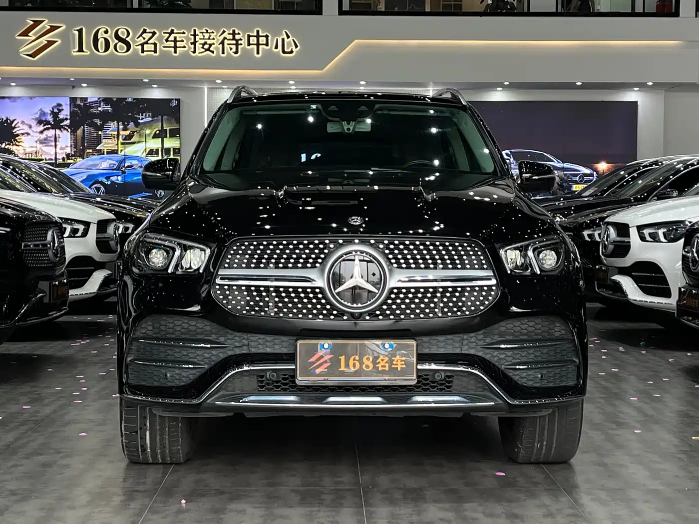 Mercedes-Benz GLE 2020 Facelift GLE 450 4MATIC Luxury фото 2