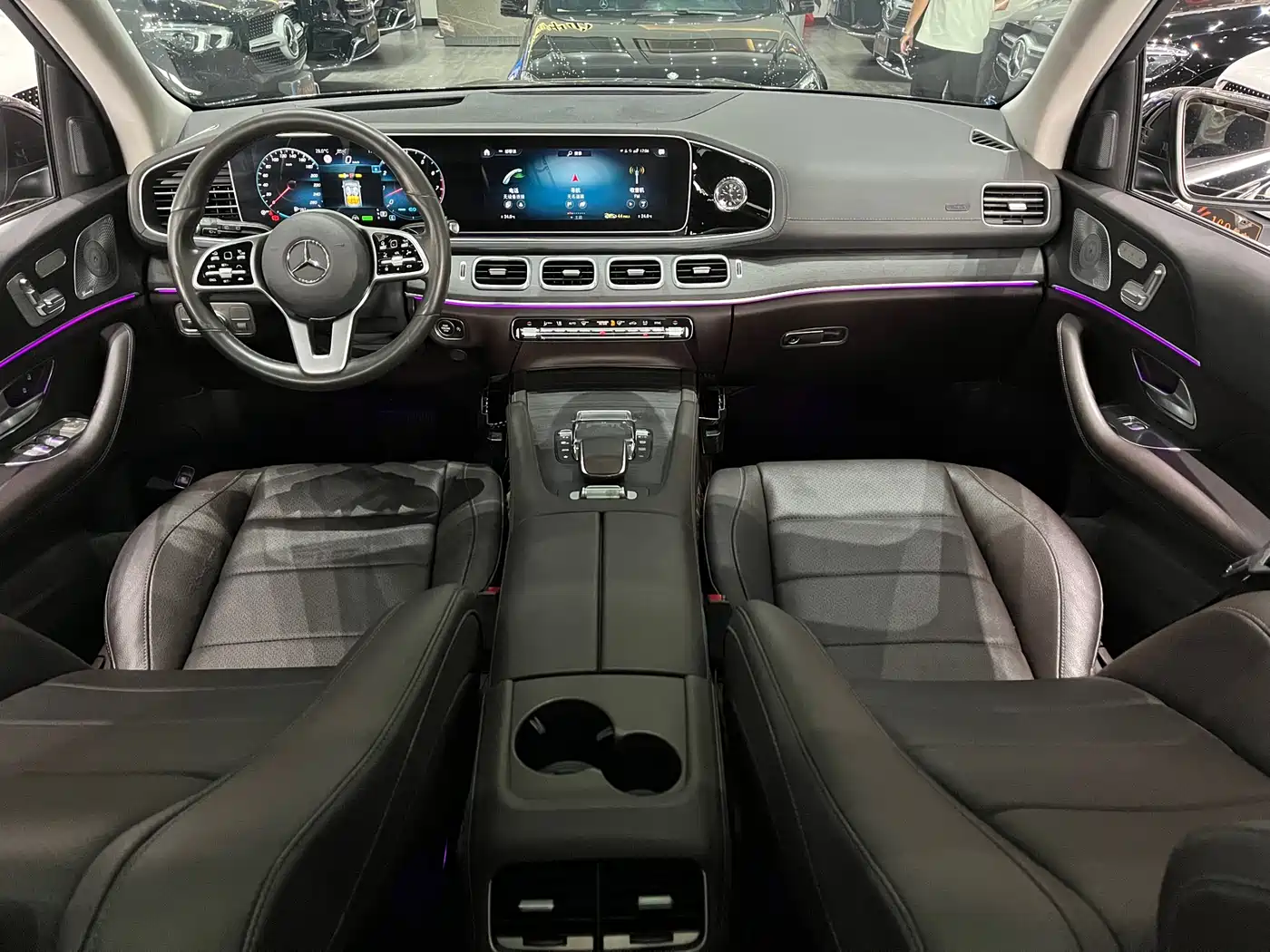 Mercedes-Benz GLE 2020 Facelift GLE 450 4MATIC Luxury фото 12