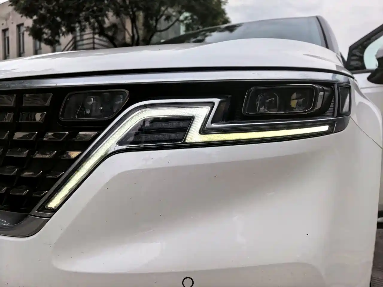 Kia Carnival 2021 2.0T Luxury Tech Edition фото 7