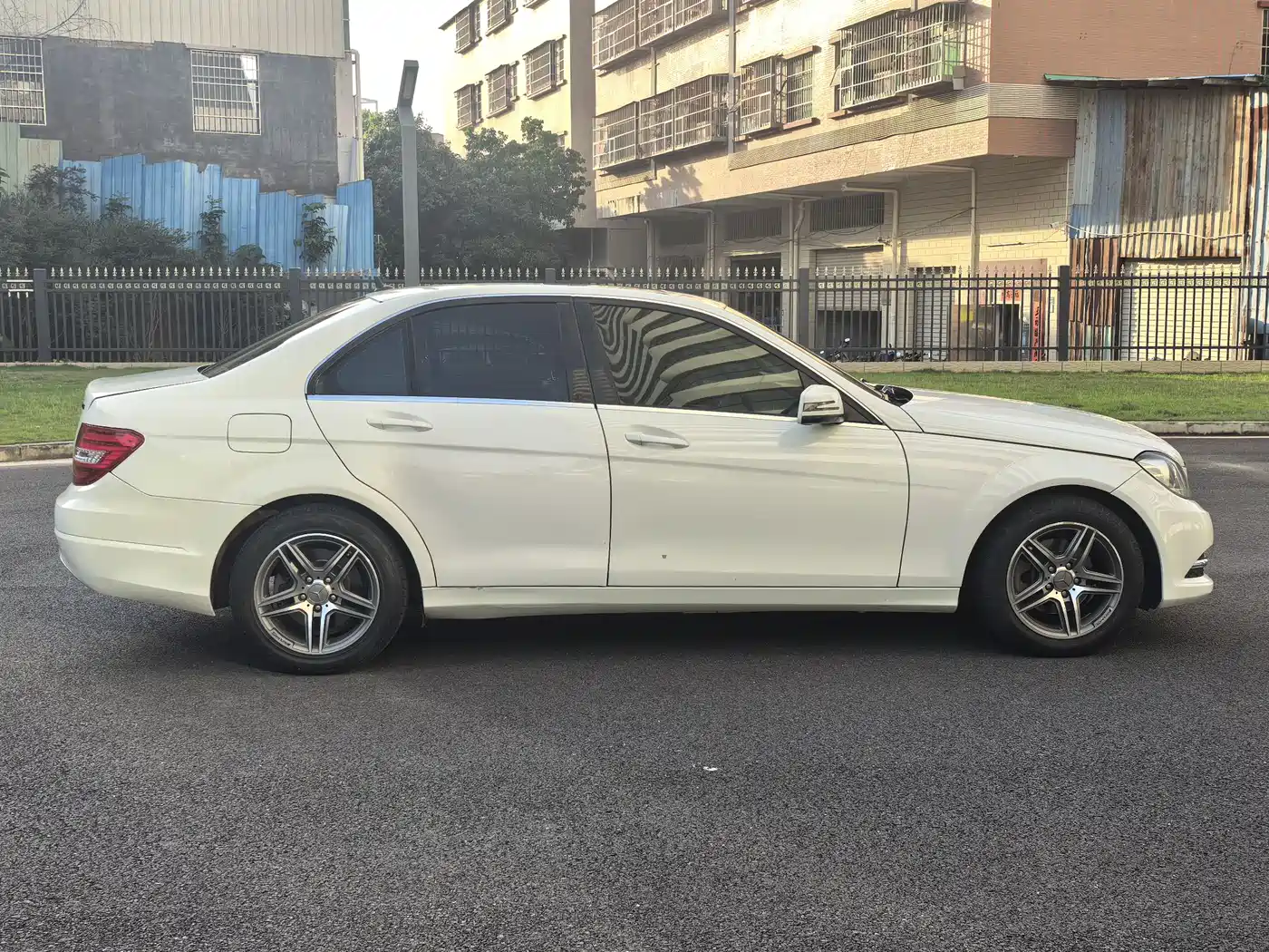 Mercedes-Benz C-Class 2011 C 180K Classic фото 29