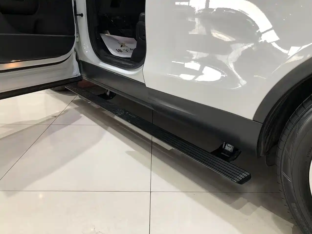 Land Rover Discovery 2018 3.0 SC V6 SE фото 6