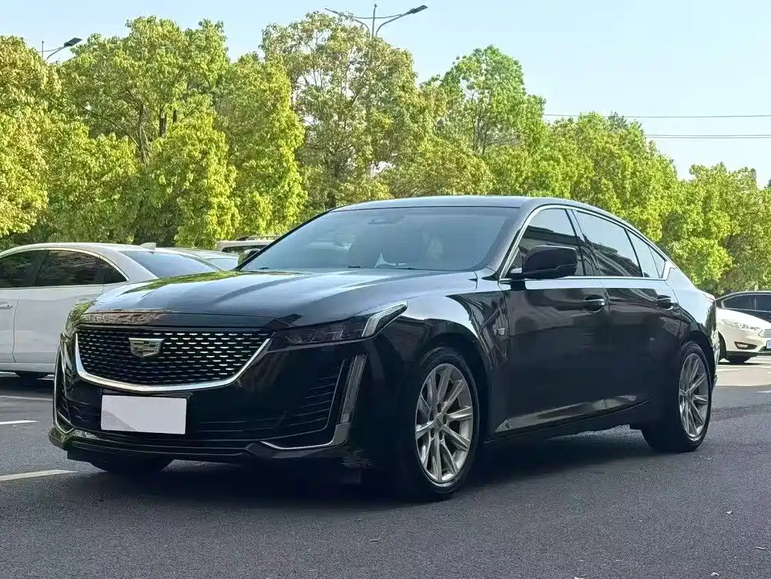 Cadillac CT5 2021 28T Fashion